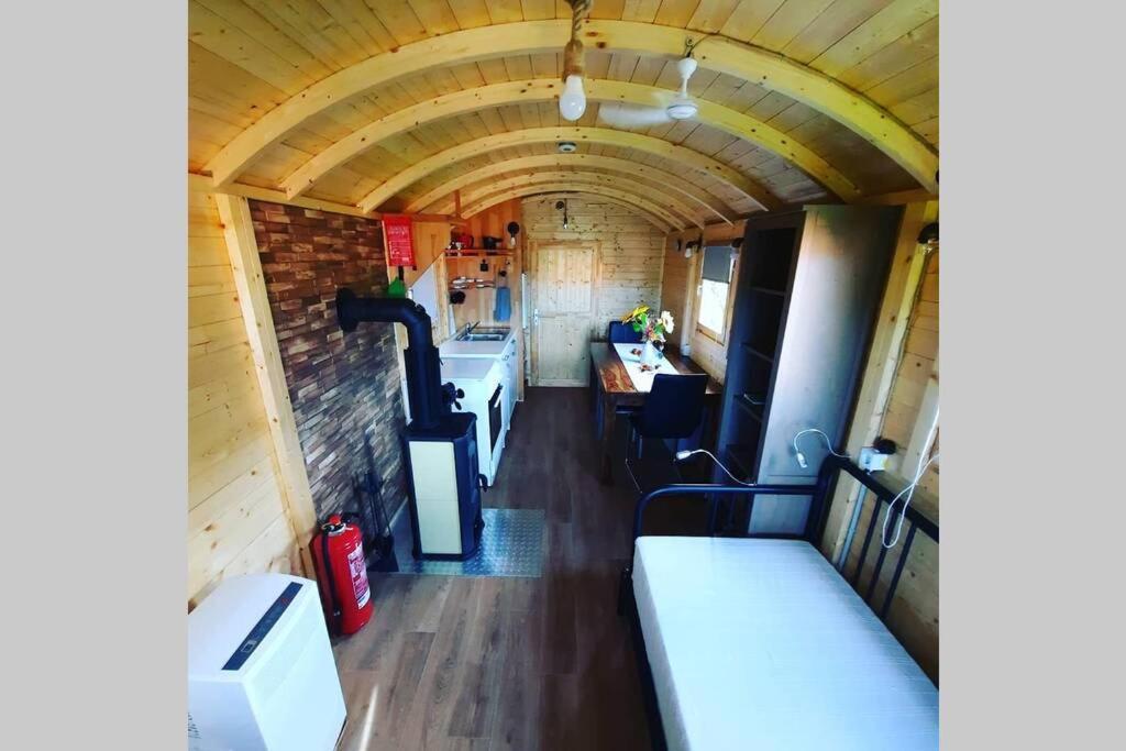 Autarkes Tiny House Mit Rheinblick Apartment Rumikon Luaran gambar